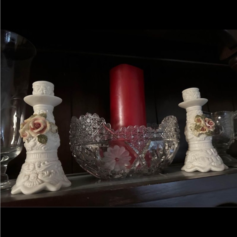 2 Gorgeous candlesticks - pair used once